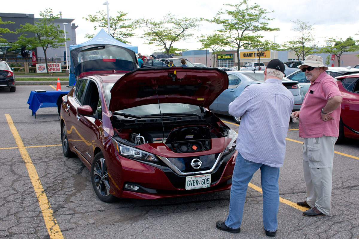 Inspecting a Nissan